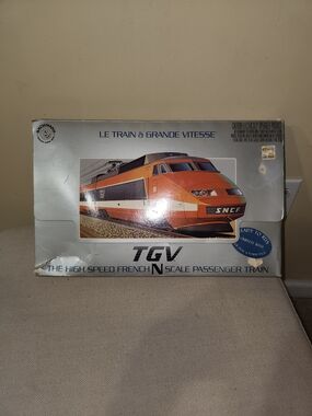 Vintage TGV High Speed French N Scale Passenger Train Box - Orange & White